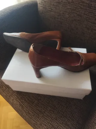 Zapatos de invierno negros y rojos,botas