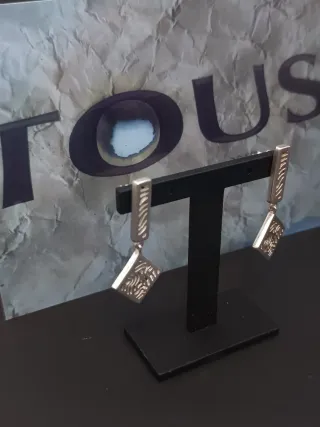 Pendientes Tous Tanzania