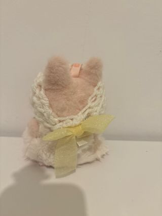 Labubu Rosa Personalizado con ropa de recambio