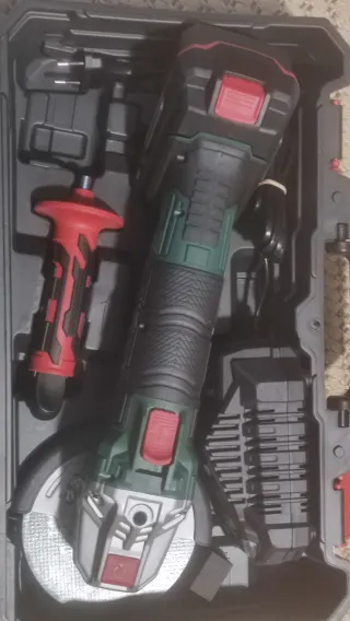 Radial Parkside 20V con Batería y Cargador de 4 Ah