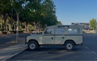 Land Rover 109 1980