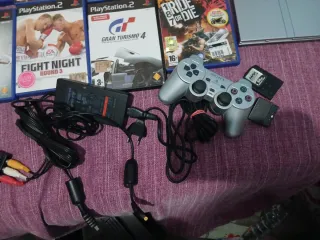 PlayStation 2 Silver + Giochi 17