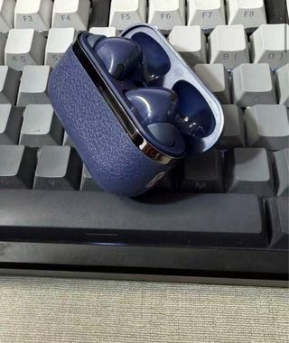 Auriculares inalámbricos blancos