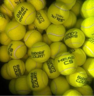 Vendo las 62 pelotas de mi carro, padel / tenis