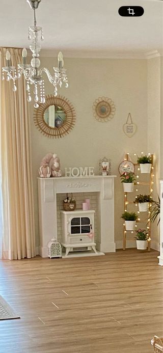 PreciosaChimenea eléctrica decorativa y marco