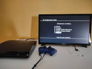 PS3 Slim + Saga Assassin's Creed + Otras más cosas