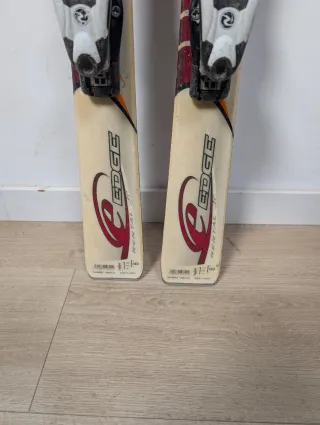 ESQUIS 130 ROSSIGNOL