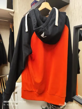 Sudadera Honda Talla XL Rojo y Negra