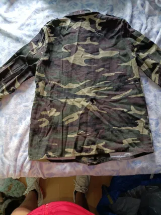 Chaqueta militar camuflaje chica
