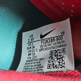 Botas de fútbol sala Nike rosas