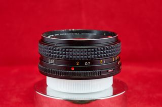 Objetivo Konica Hexanon AR 40mm f1.8