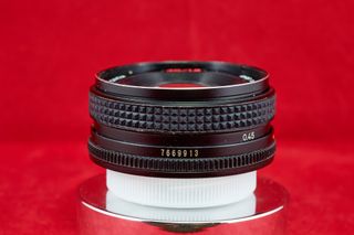Objetivo Konica Hexanon AR 40mm f1.8