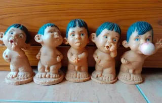 Lote de 5 muñecos infantiles vintage.