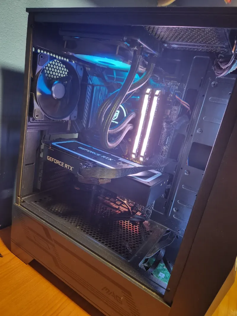 PC Gaming Ryzen 7 y RTX 3060 12GB