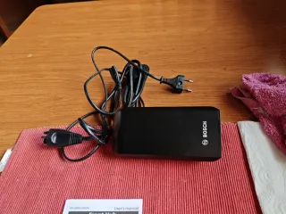 Cargador Bosch eBike Standard 4A