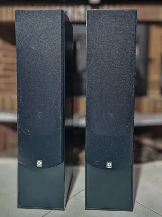 Altavoces Yamaha NS-G40 MKII Columna Negros