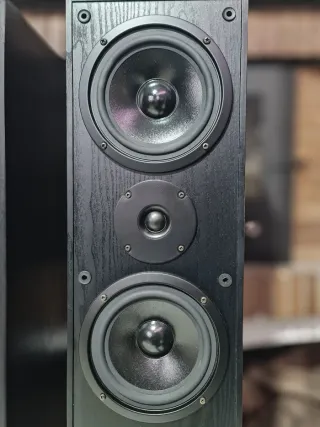 Altavoces Yamaha NS-G40 MKII Columna Negros