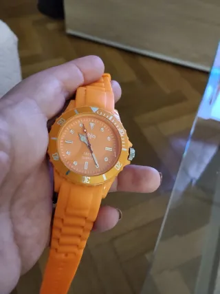 Reloj Hola Naranja