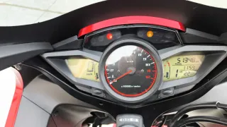 Honda VFR1200F Roja