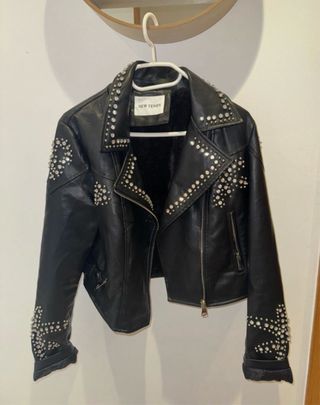 Chaqueta NEW TENDY tachuelas forro pelo Talla Únic