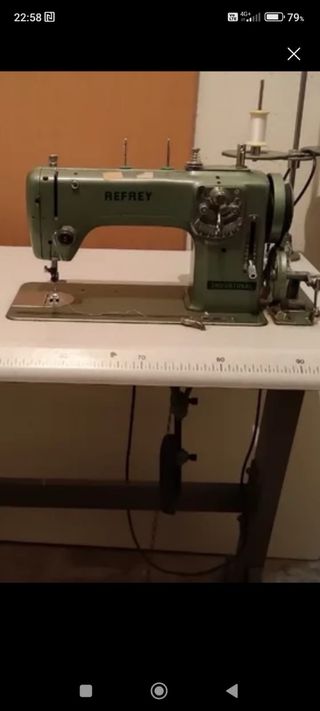 Máquina de coser Refrey industrial