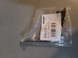 Baúl Shad SH39 Negro