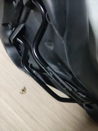 Sillín de bicicleta negro