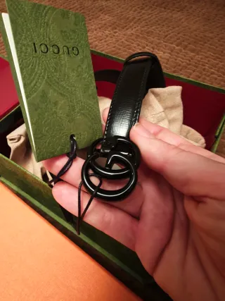 Lote 3 Cinturones : Gucci, LV, YSL