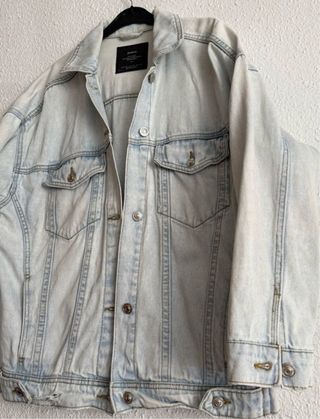 Chaqueta vaquera Stradivarius  obersized / talla S