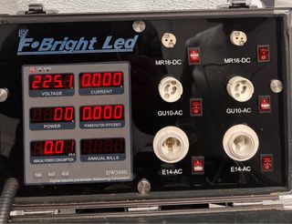 Maleta Profesional Pruebas Iluminación DW3000