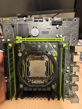 Intel Xeon E5-2650 + 32GB DDR ECC + X99