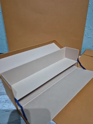 Caja y sobres Louis Vuitton
