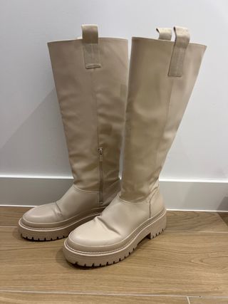 Botas altas beige