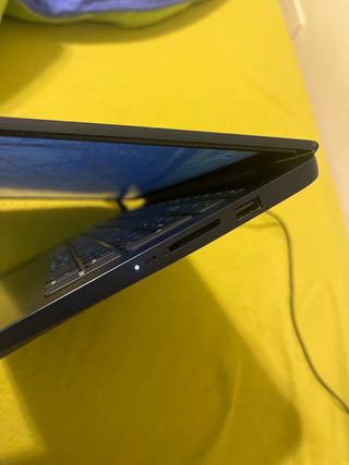 Lenovo IdeaPad 3 Portátil