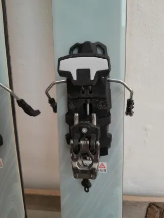 Esquís travesía Salomon botas y fijaciones