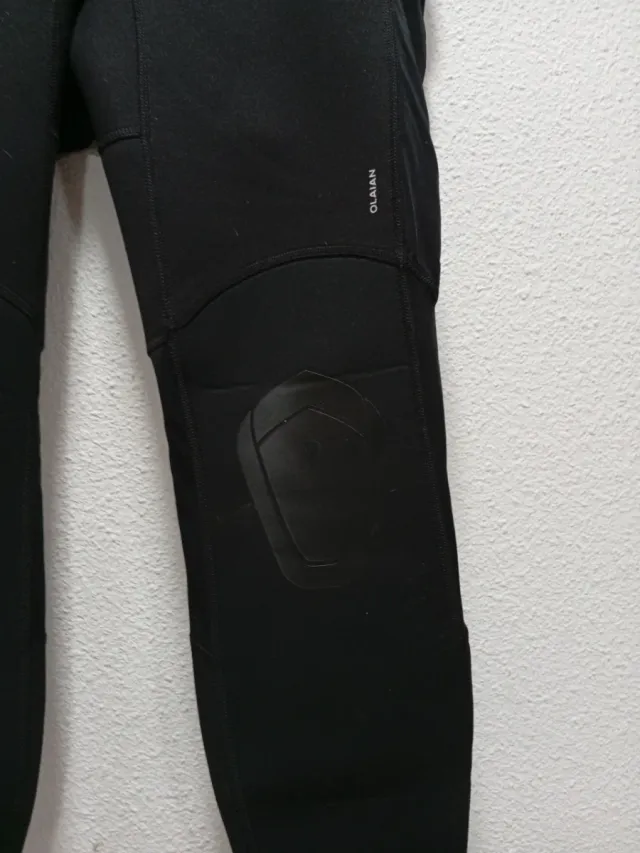 Leggings negros Olaian mujer con rodilleras