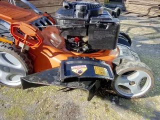 Cortacésped gasolina 4 tiempos 5 CV