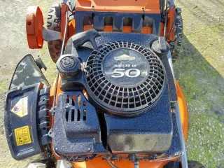 Cortacésped gasolina 4 tiempos 5 CV