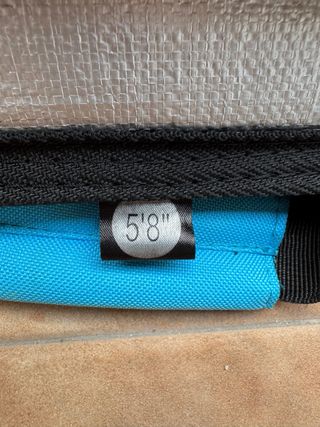 Tabla surf Pukas Indio Shore Breaker 5,5 + Funda