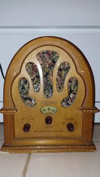 Radio Tecman Antigua Madera Floral