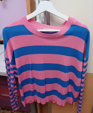 Jersey Stradivarius Rayas Azul y Rosa Talla M