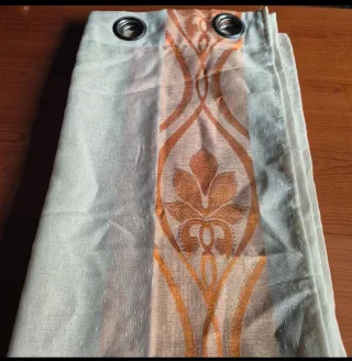 Tende Arancioni e Bianche per Porta Finestra