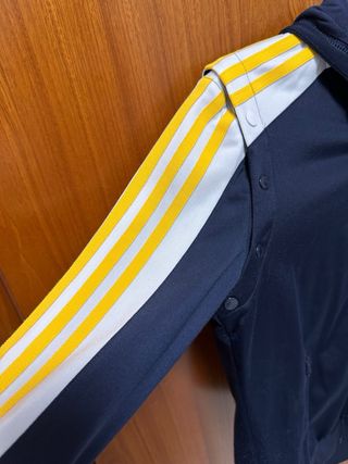 Chaqueta Adidas Azul y Amarilla