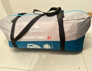 Tienda de campaña familiar para cuatro personas