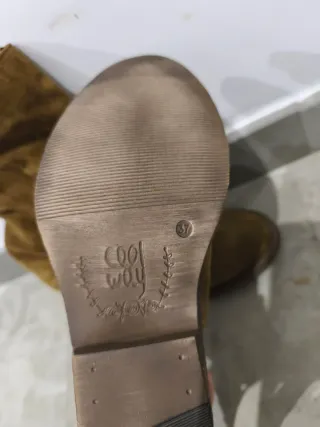 Botas de piel con cordones