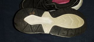 Scarpe sportive Kronos bianche e nere