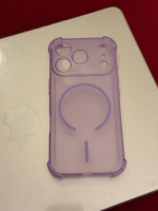 Cover iPhone 17 Pro MagSafe lilla e ventosa bianca