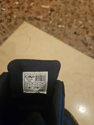 Zapatos CMP niño negro y azul