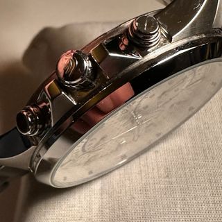 Reloj Casio Edifice Plata y Blanco