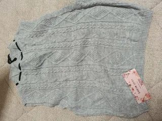 Gilet grigio Nuovo con cartellino. M